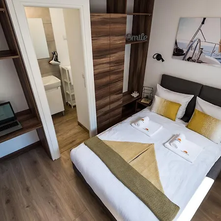 Mobile 35 Resort